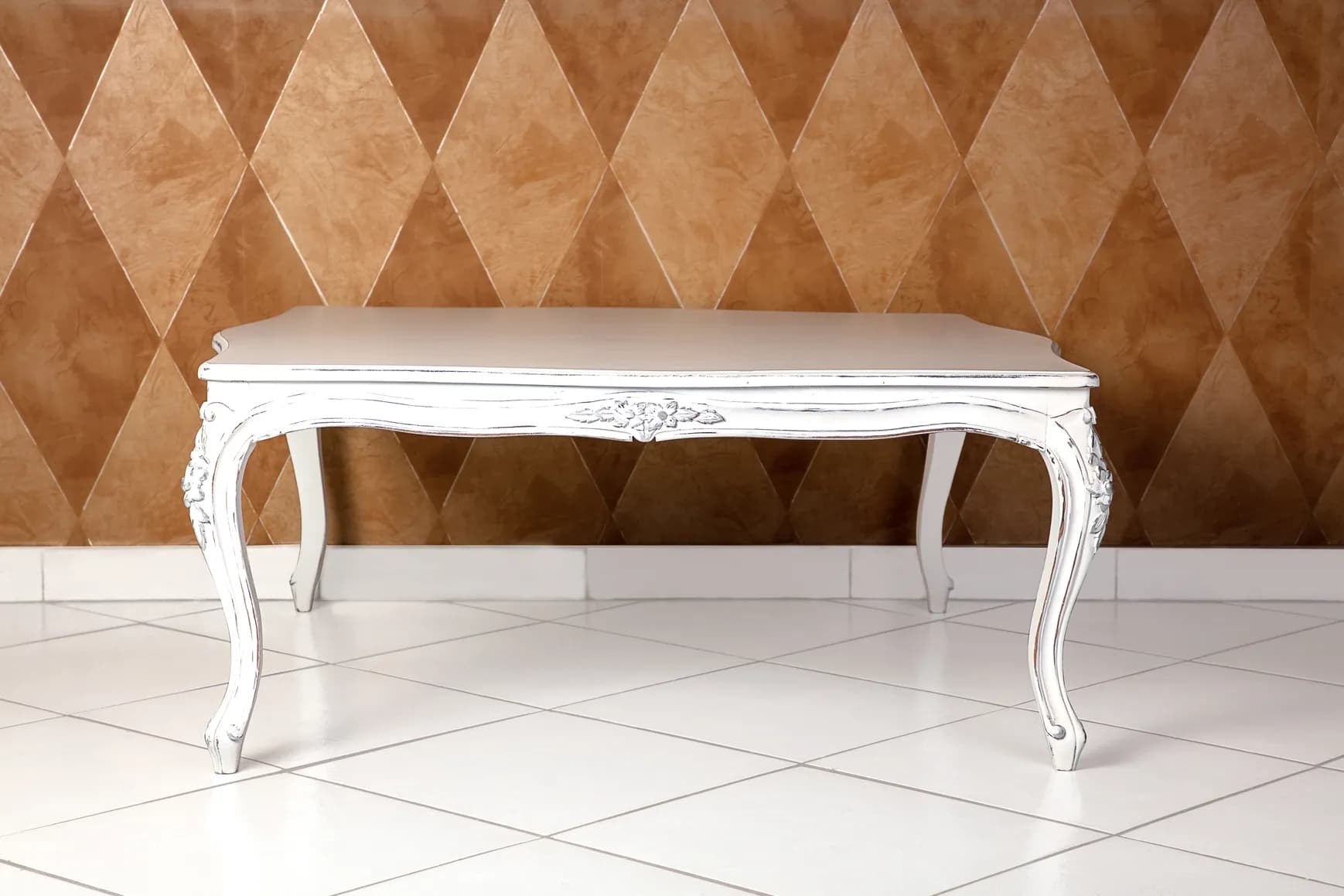 Shabby Chic Coffee Table with Carved Cabriole Legs