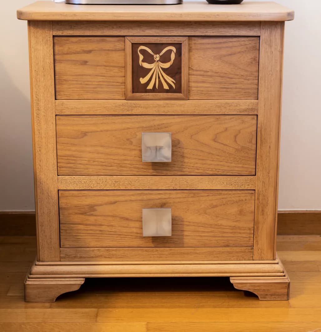 Modern Oak Bedroom Dresser with Ribbon Marquetry — 3