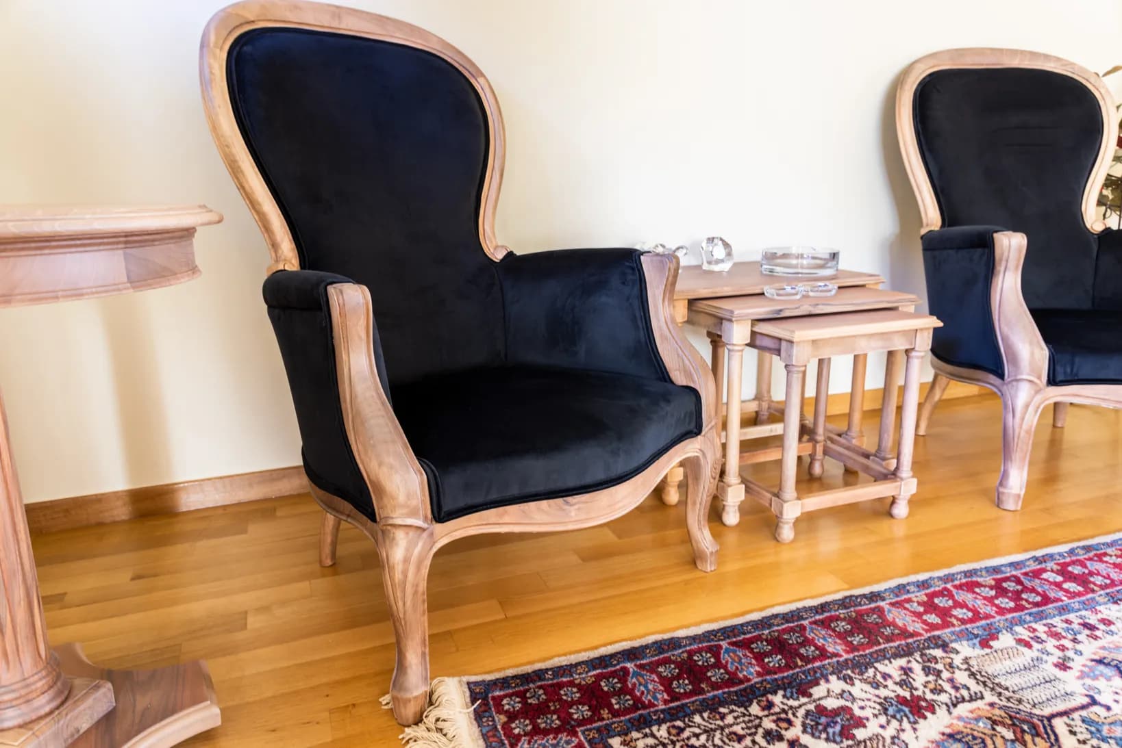 Victorian Furniture Set — 3