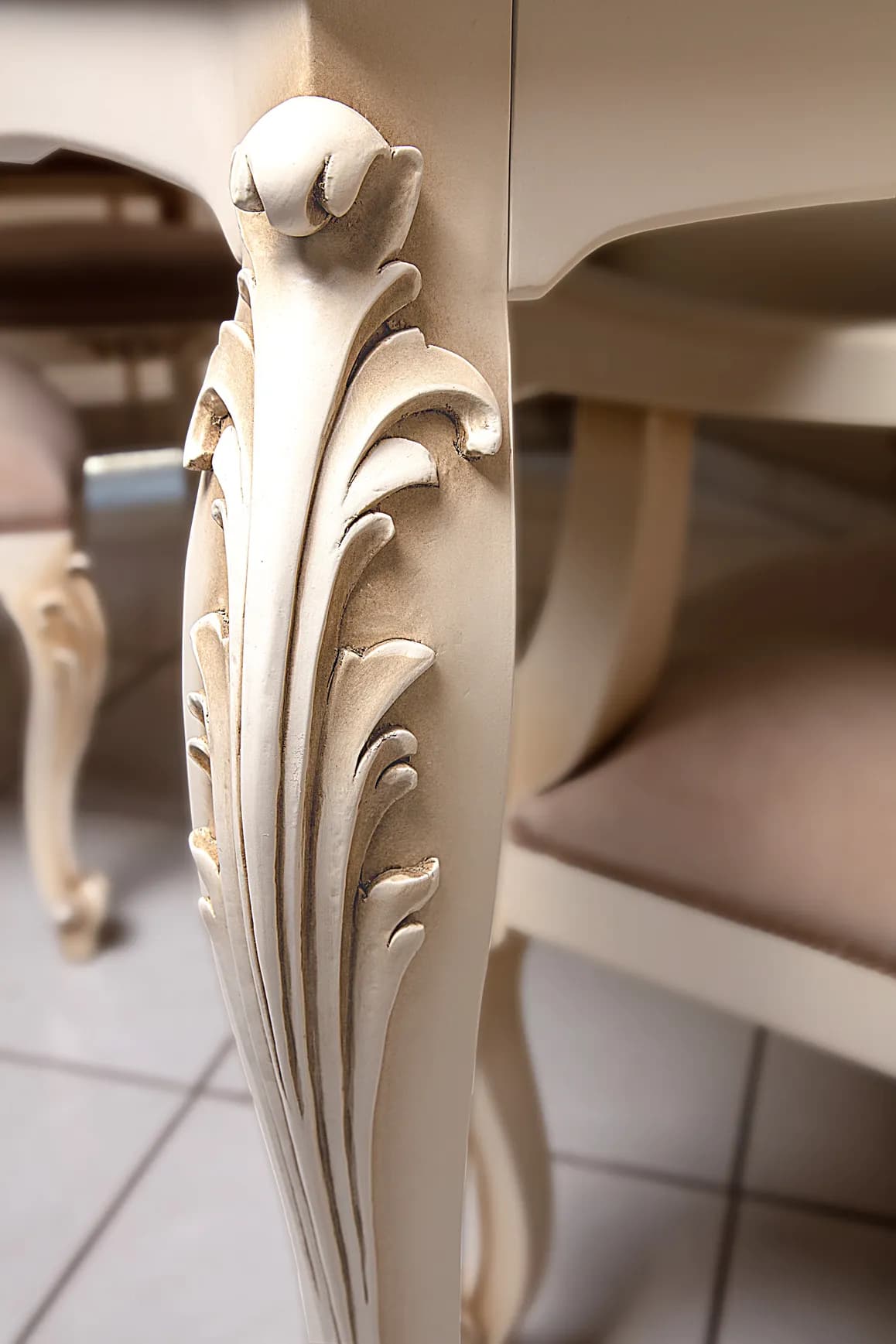 Classical Cream Dining Set with Acanthus Carvings — 2